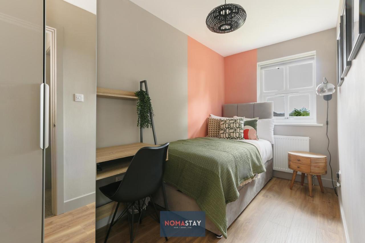 Nomastay, Corporate, Families, Relocation, 3 Bed, 2 Bath, Parking, Next To The Hospital, University, City Center 셰필드 외부 사진