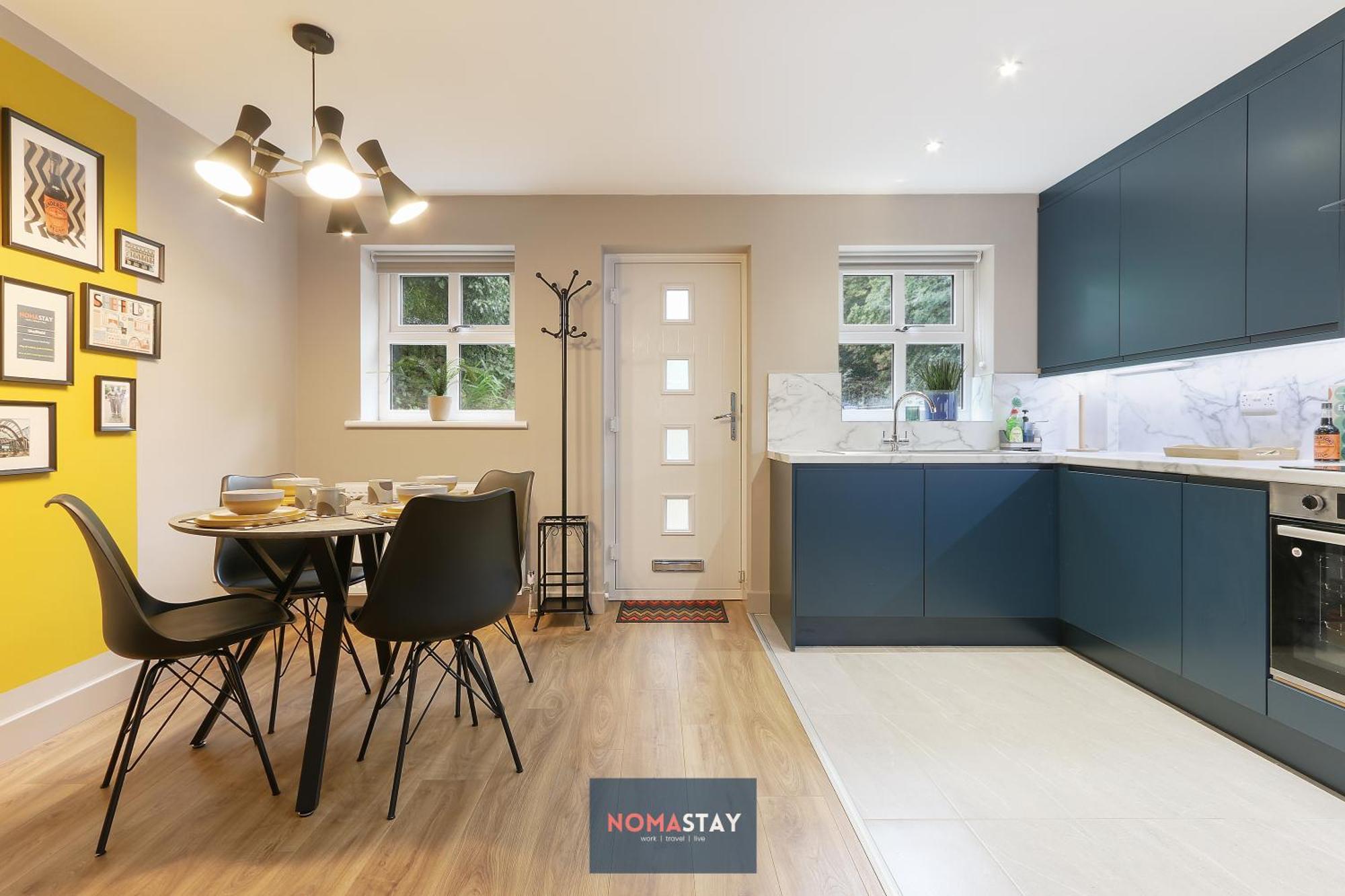 Nomastay, Corporate, Families, Relocation, 3 Bed, 2 Bath, Parking, Next To The Hospital, University, City Center 셰필드 외부 사진